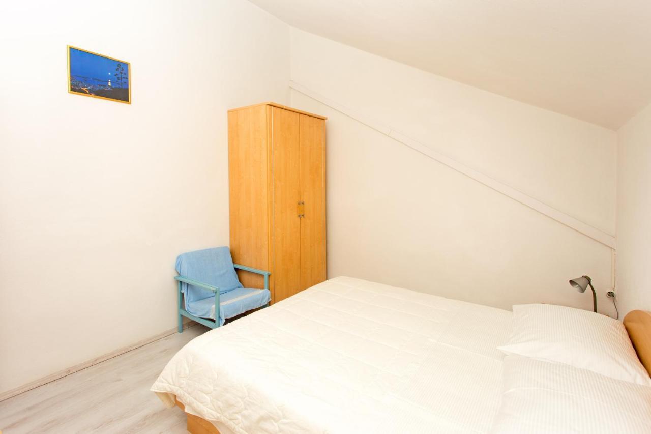 Apartments Dora Хвар Экстерьер фото