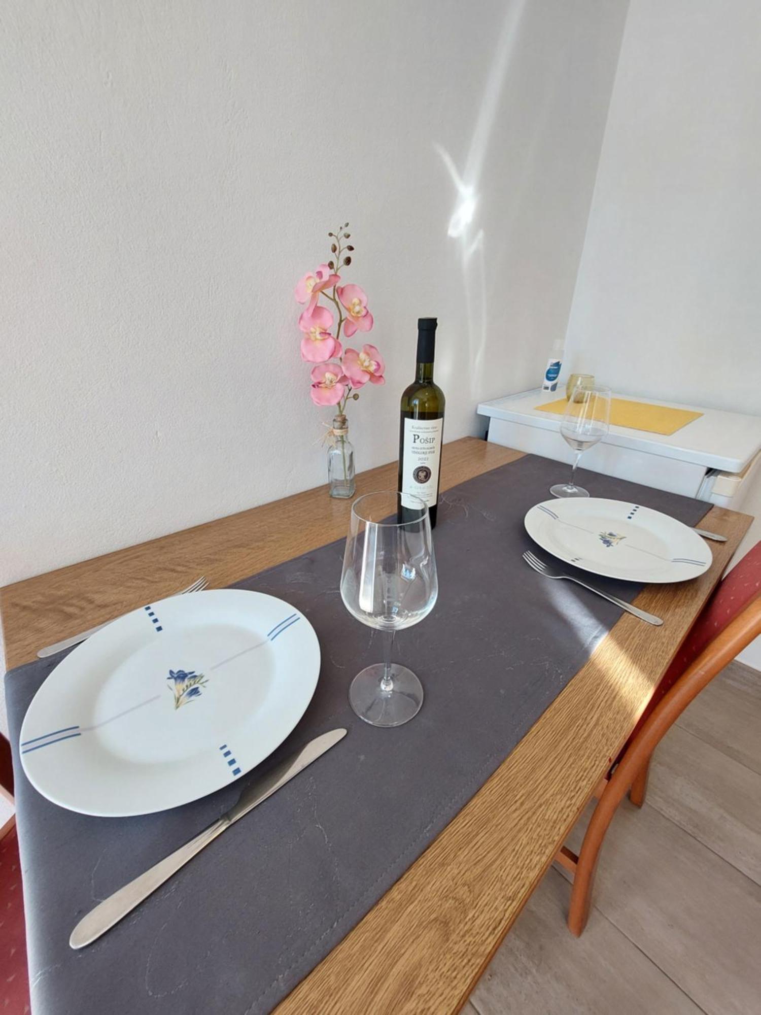 Apartments Dora Хвар Экстерьер фото