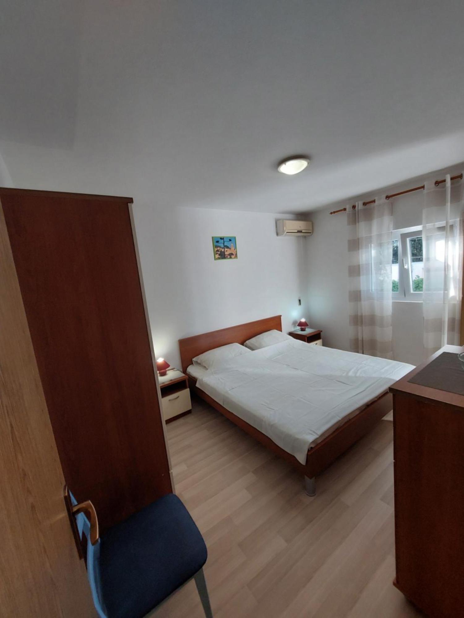 Apartments Dora Хвар Экстерьер фото